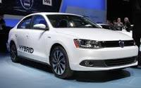 Volkswagen presenta el Jetta Hybrid