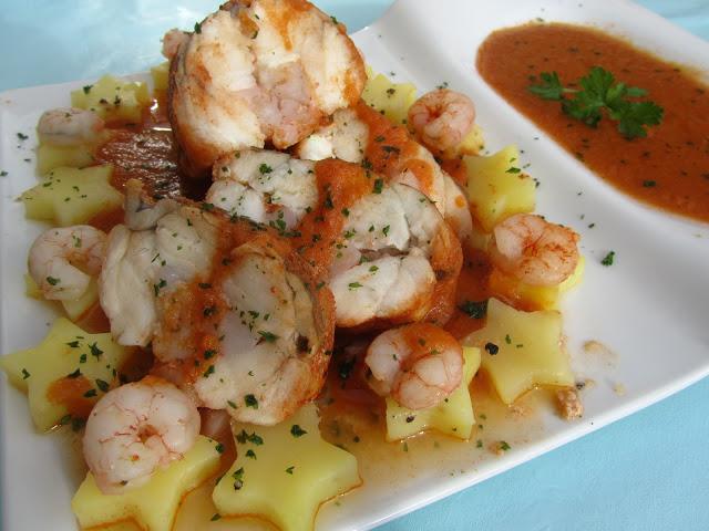 Rape alangostado relleno en salsa de gambas