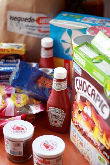 De compras en el super MeQuedoUno.com De compras en el super MeQuedoUno.com