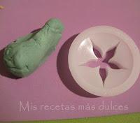 CUPCAKES DE CÓCTEL DE MARACUYÁ Y CHAMPÁN Y TUTORIAL PARA HACER LOS CLAVELES