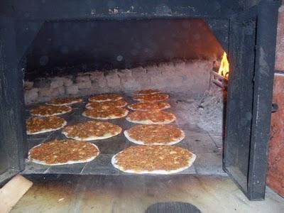 Lahmacun y  pide.