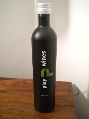 PLAY WINES WHITE 2010.
