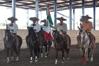 El Asadero pegó primero