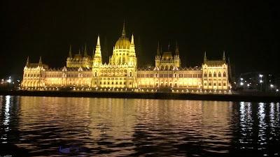 Budapest y la experiencia de nadar al aire libre con 0 ºC