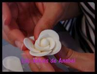 Como hacer rosas con fondant Como hacer rosas con fondant