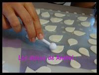 Como hacer rosas con fondant Como hacer rosas con fondant