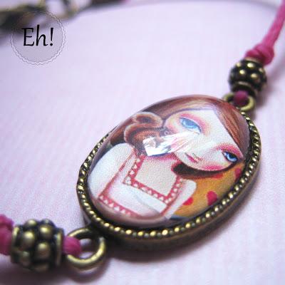 Pulseras de muñequitas