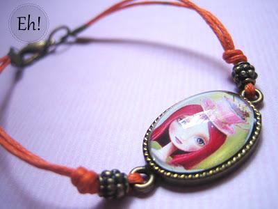 Pulseras de muñequitas