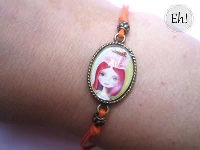 Pulseras de muñequitas