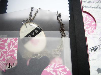 Nueva tarjeta regalo con collar