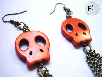 Una de pendientes con calaveras