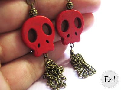 Una de pendientes con calaveras