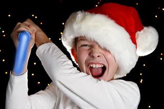 Nño con gorro Papá Noel