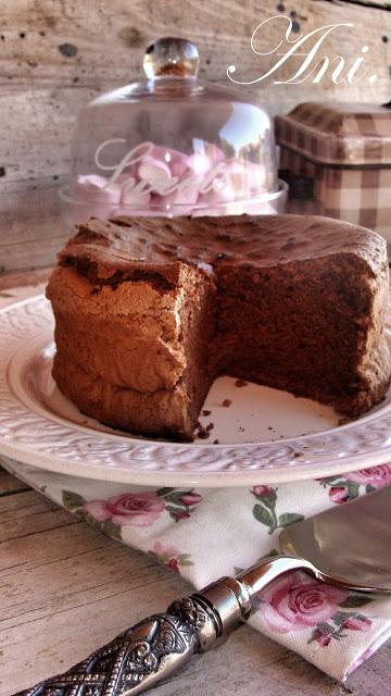DELICIA DE CHOCOLATE, EL MEJOR PASTEL DE CHOCOLATE DEL MUNDO.