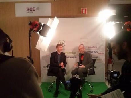 Con @gusbox Buyvip #foroemprende No quieras ser emprendedor, simplemente, emprende: 10 ideas para empezar (749)