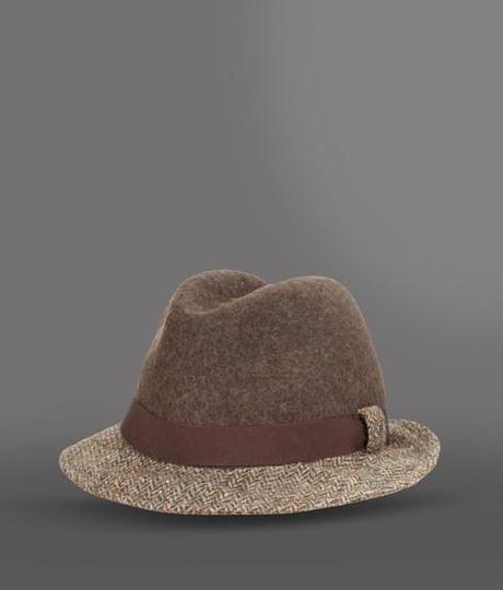 sombrero giorgio armani Regalos para hombre de las mejores firmas italianas por menos de 200 euros wildstylemagazine.com