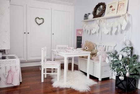 sillas de diseño panton silla navidad en blanco hacer tus propios adornos navidad diys navidad diy navideños diseño nórdico diseño interiores decorar casas navidad decoración sueca navidad decoración nórdica decoración navideña escandinavia decoración navideña decoración interiores navidad blog interiorismo blog estilo nórdico blog diseño nordico blog decoración artículos navideños adornos de navidad blanco accesorios navideños 