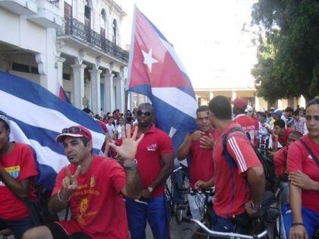 Por los 5, Holguín se viste de solidaridad