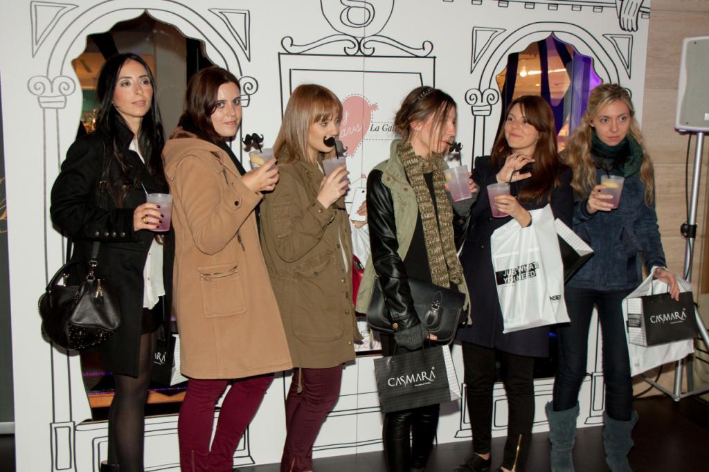 VALENCIA SHOPENING NIGHT