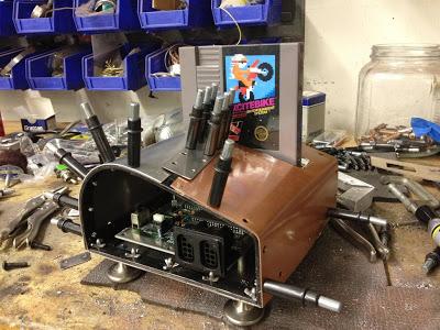 Impresionante esta NES estilo 'SteamPunk'