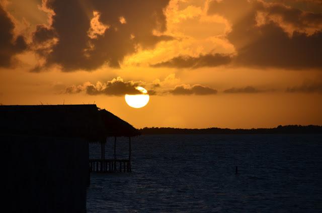 La aldea a flor de agua tras el lente