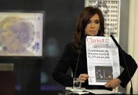 7D, pelea de buitres