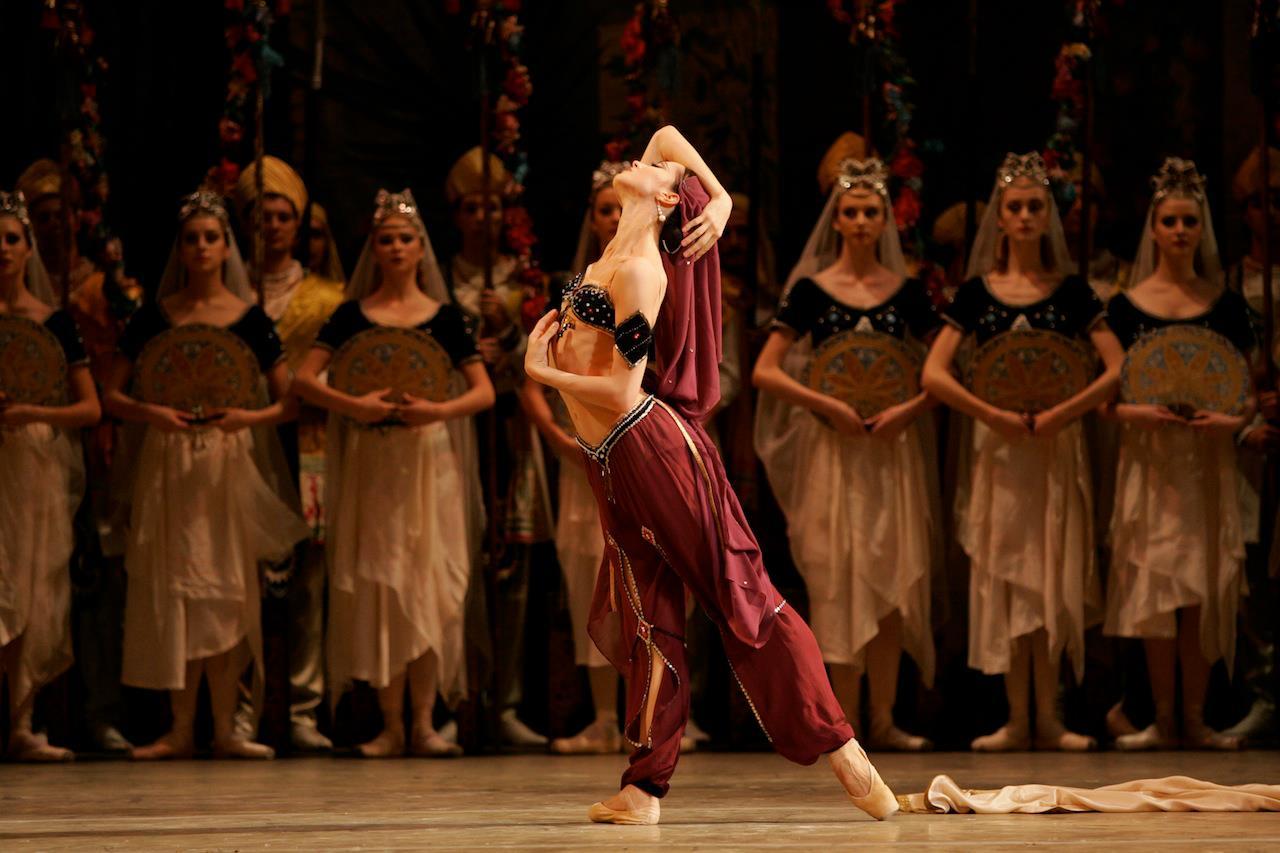 Siempre en movimiento. Documental sobre Diana Vishneva  y película (videos)