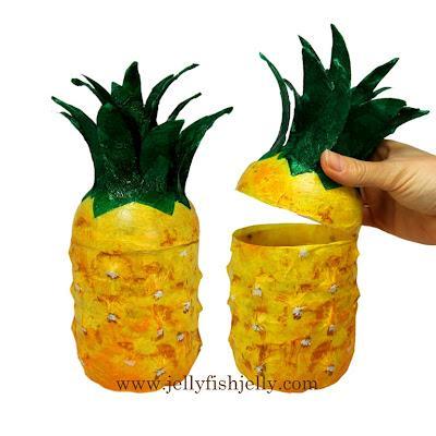 Detalles con reciclaje de botellas de plástico