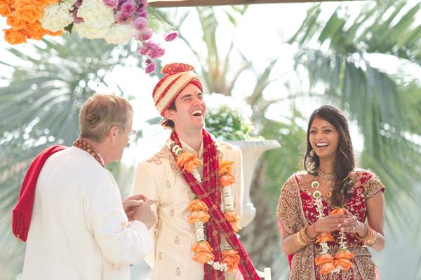 Algo nuevo... Una boda multicultural y con inspiración “médica”