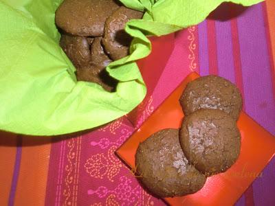 Galletas de chocolate y leche condensada