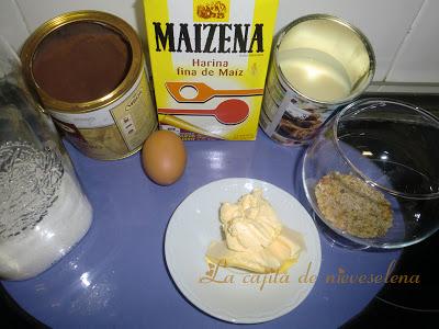 Galletas de chocolate y leche condensada