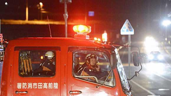 bomberos vigilan carretera prefectura Iwate