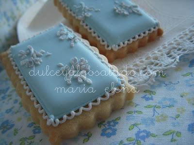 Galletas decoradas celeste-plata