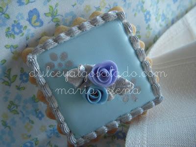 Galletas decoradas celeste-plata