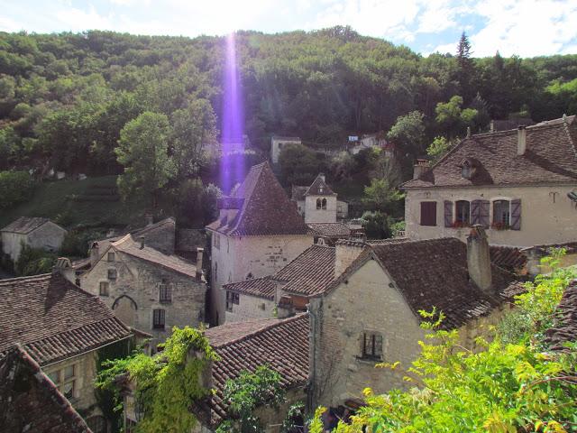 Saint Cirq Lapopie; el pueblo favorito de los franceses..... y un fabuloso crucero por el Río Lot