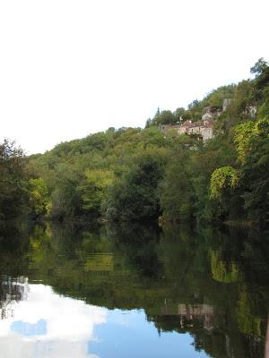 Saint Cirq Lapopie; el pueblo favorito de los franceses..... y un fabuloso crucero por el Río Lot