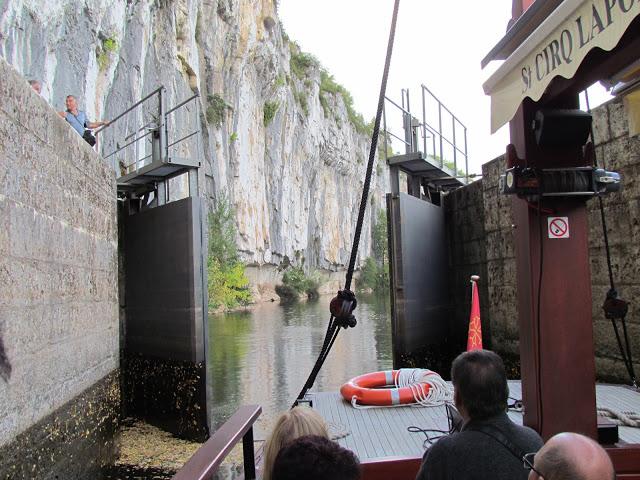 Saint Cirq Lapopie; el pueblo favorito de los franceses..... y un fabuloso crucero por el Río Lot