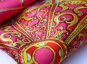 Pañuelos fulares seda: cómo llevarlos silk scarves