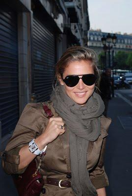 Street Style: el look de Elsa Pataky por las calles de París