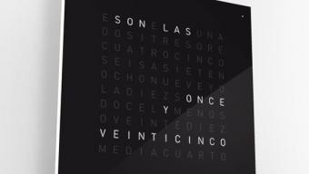 QlockTwo :: la hora en letras