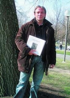 JUAN GRACIA ARMENDÁRIZ: DIARIO DEL HOMBRE PÁLIDO