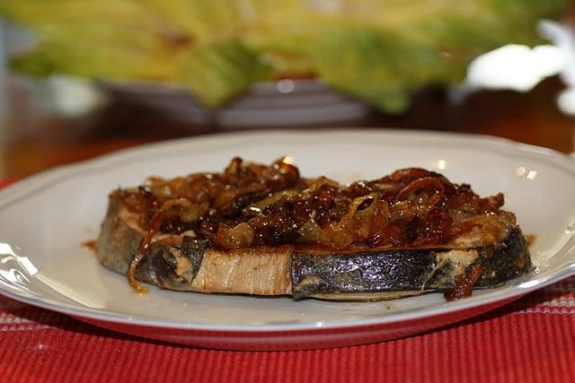 Atún encebollado paso a paso