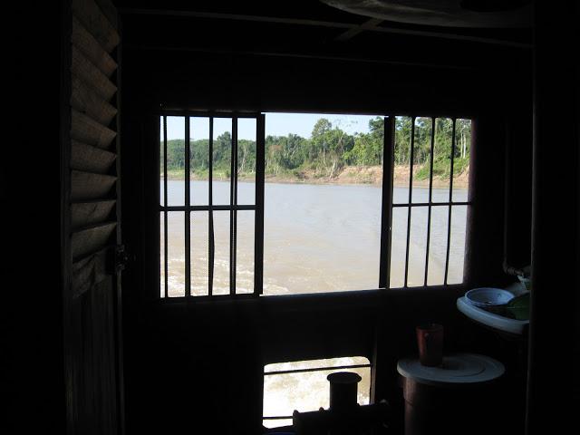 Consejos para viajar en barco por la selva del Perú