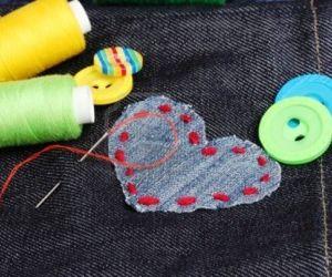 Dale un toque chic a tu ropa poniendole un parche en forma de corazón