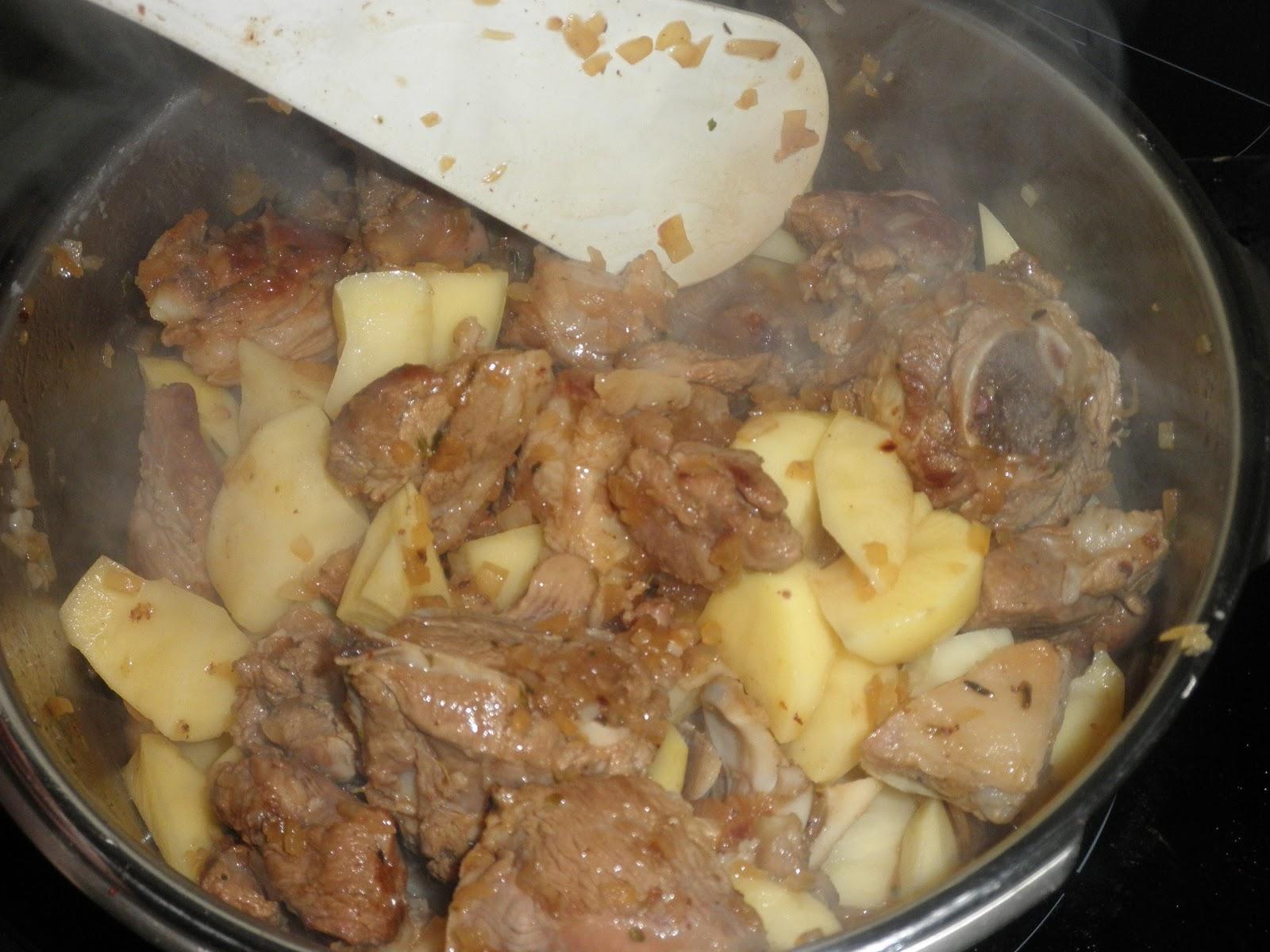 Caldereta de cordero (en olla express, en tan sólo 30 minutos!!!)