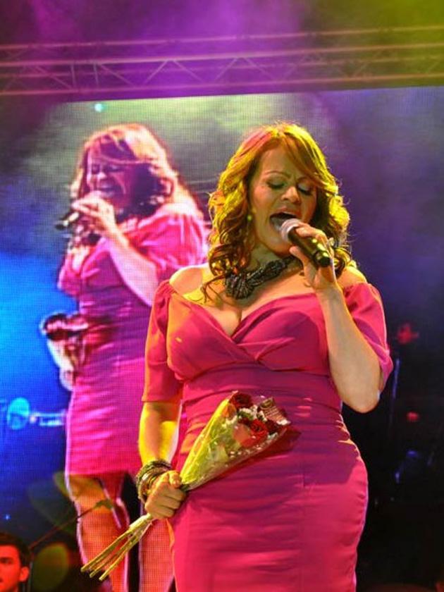 Los restos de Jenni Rivera serán sepultados en Los Ángeles, EE UU