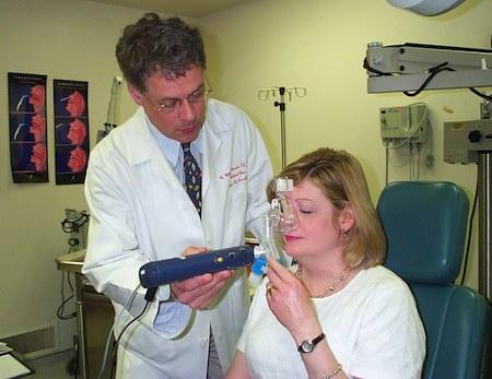 Una nariz electrónica olfatea pacientes con apnea obstructiva de sueño