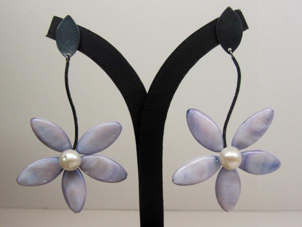 Lvxvry Jewels (II) .....