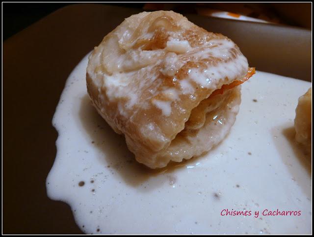 Rollitos de Lenguado con Salsa de Nata