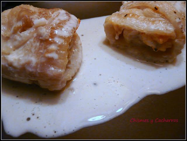 Rollitos de Lenguado con Salsa de Nata